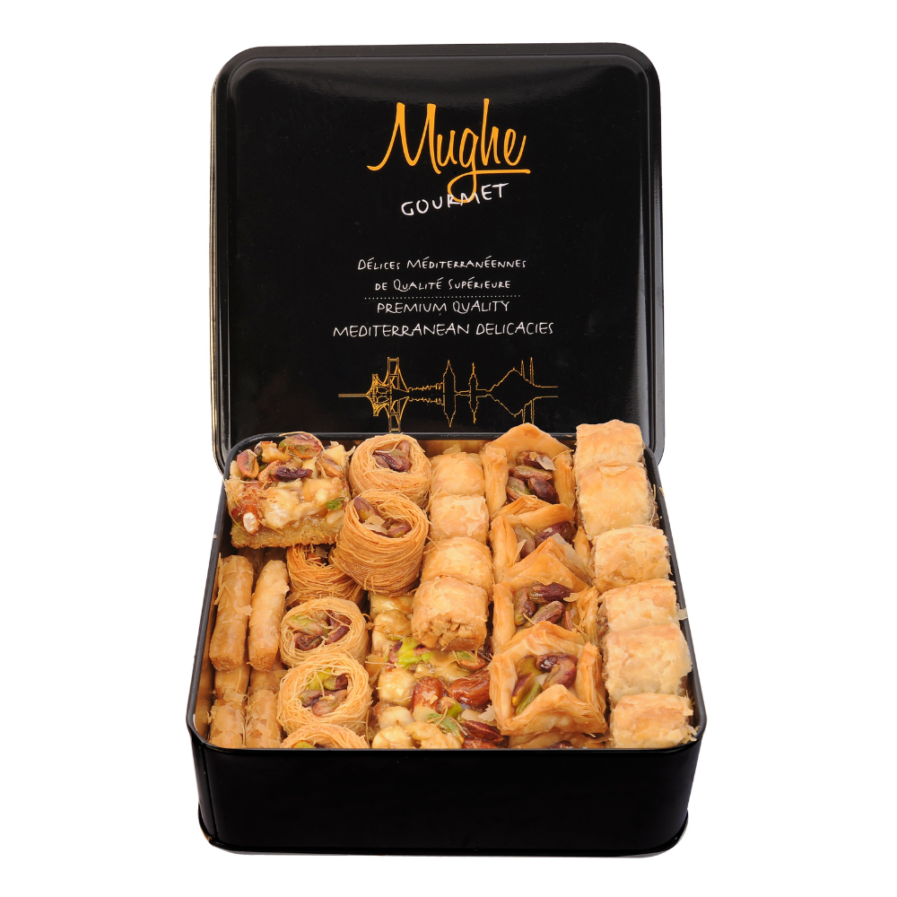 Mughe Luxury Baklava Assortimento 750g - 26,5 Oz - Dessert da forno Baklawa turco - Confezione regalo con due strati di dolci squisiti