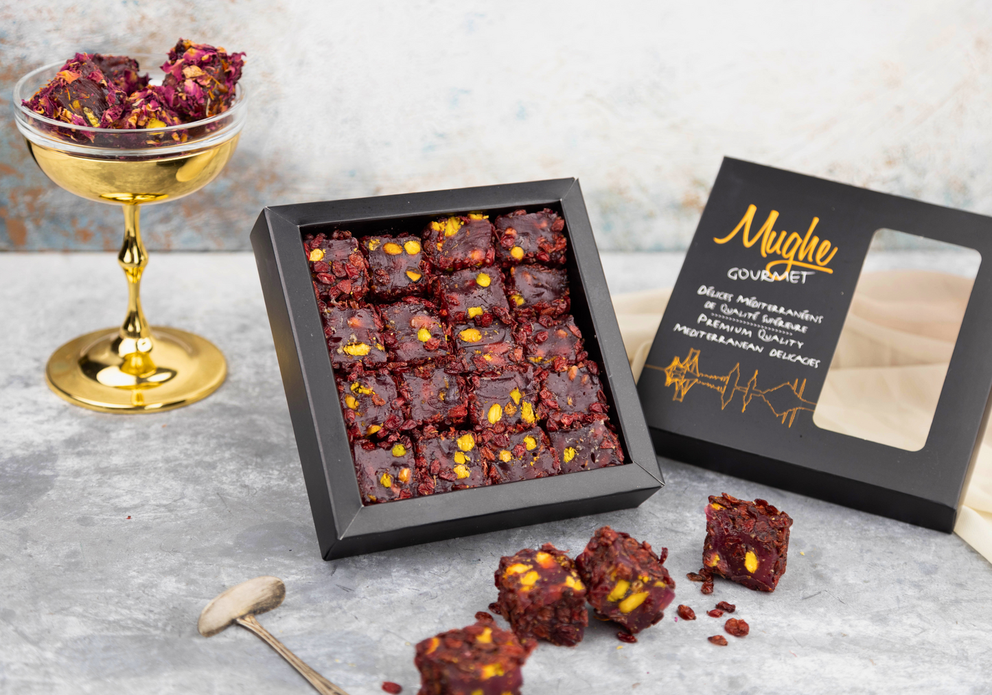 Caramelle Mughe Sour & Sweet Turkish Delight, ricoperte di crespino, melograno e pistacchio Lokum 360g-13oz | Vegano e senza glutine