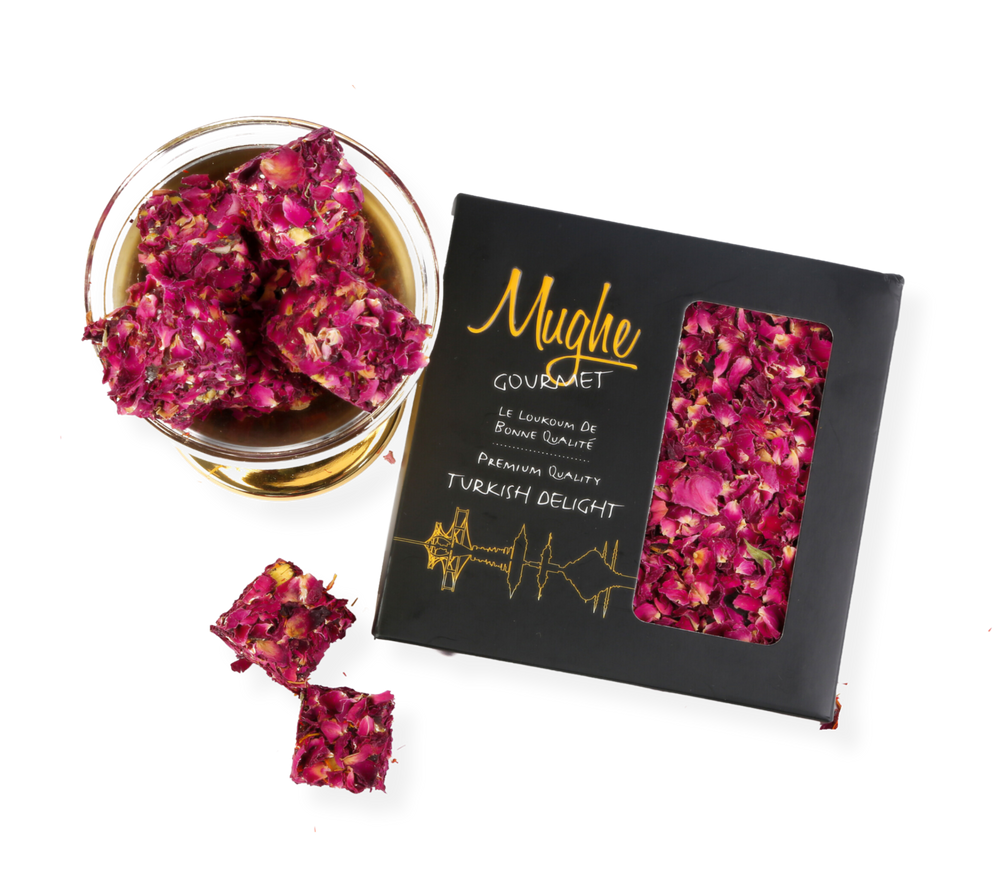 فرحة لوكوم التركية نباتية وخالية من الغلوتين: بتلات الورد الحقيقية مغطاة (360 جم ​​- 13 أونصة) | مرصع بالفستق ونكهة الرمان