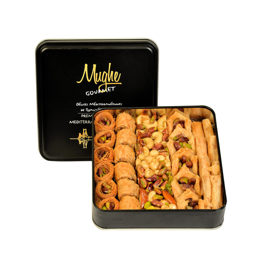 
                  
                    Luxury Pistachio Baklava Assortment Gift Box — Authentic Turkish Sweets 385g -  0.85 lb | Mughe Gourmet
                  
                