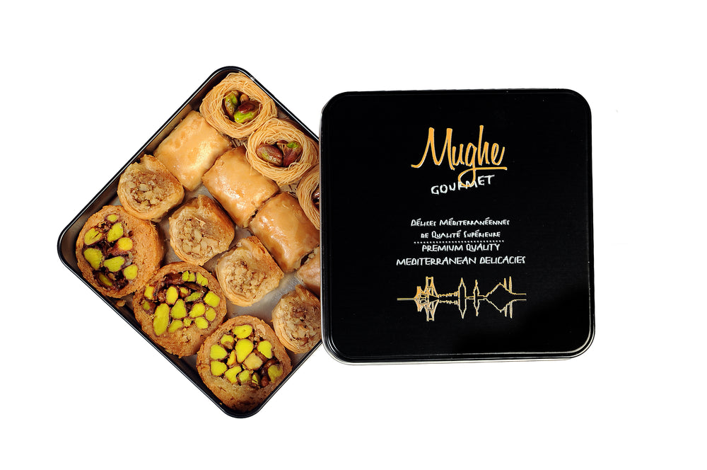Luxury pistachio baklava gift box 250g Christmas holiday sweets gourmet dessert